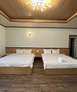 Family R1 - Kolia Garden